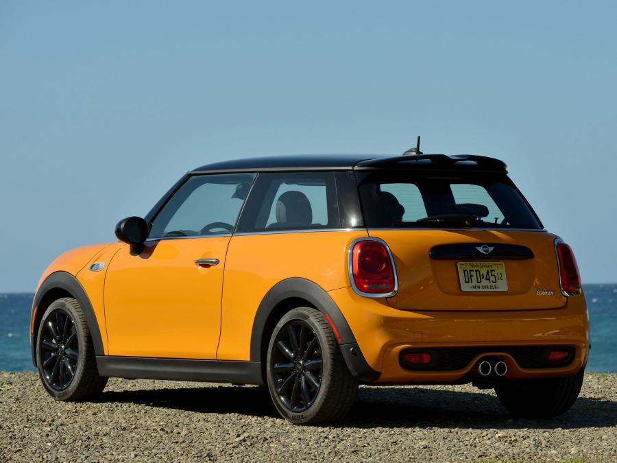  Mini Cooper S 2014 года  (US) (фото 24 из 25)